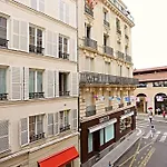 Stylish Two-Bedroom Apartment In Saint-Germain