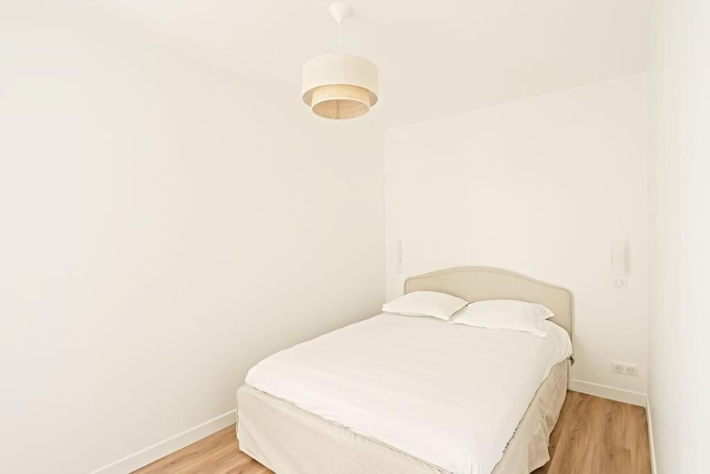 Apartment Stylish Two-bedroom In Saint-germain *