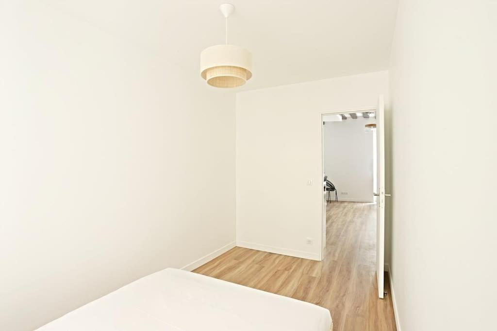 Apartment Stylish Two-bedroom In Saint-germain Paris
